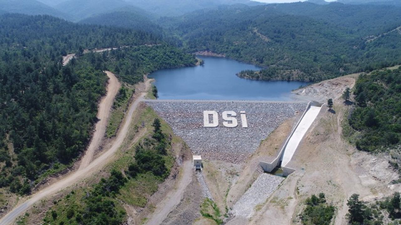 DSİ Depremzedelere İçme Suyu Temin Edecek!