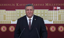 Gürer: “Rafta Ürün Var, Cepte Alacak Para Yok”
