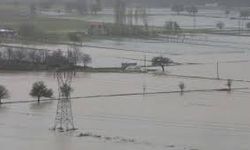 Sağanak Yağış Tarım Arazilerini Sular Altında Bıraktı!