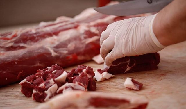 Kırmızı Et Tüketimi Düşüyor, Et Fiyatı Artıyor! Et Fiyatı Neden Yükseliyor?
