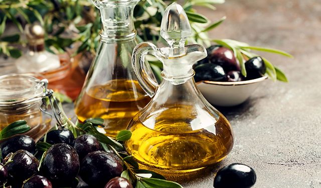 Bir Şişe Zeytinyağının Yolculuğu: Üretimden Tüketime Gizli Maliyetler