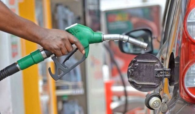 Bu Gece Motorine Şok Zam!