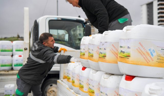 Büyükşehir'den Üreticiye Sıvı Gübre Desteği!