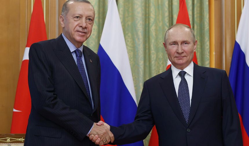 Erdoğan-Putin Telefonda Görüştü: Dünya Tahıl Koridoru İle İlgili Gelişmeye Kitlendi