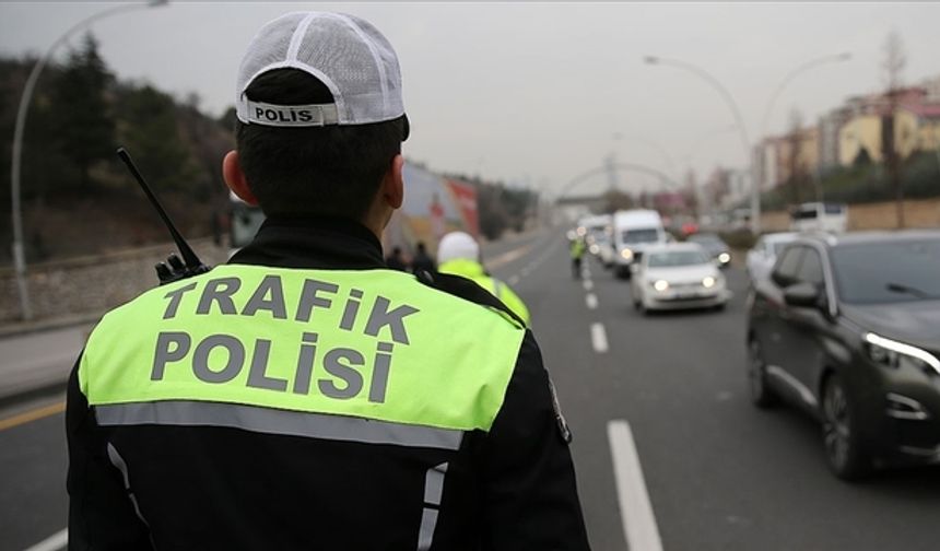 Ankara’da Yılbaşı Akşamı Trafik Alarmı! Hangi Yollar Kapalı?