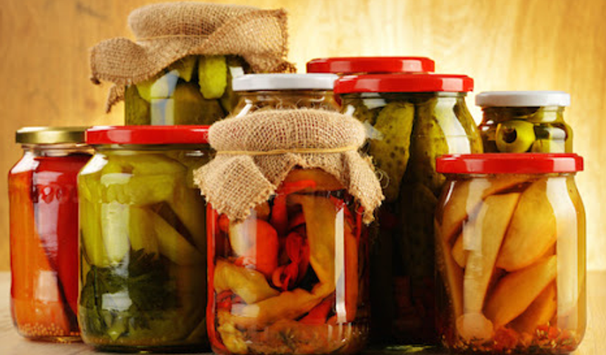 Fermentasyonun Büyüsü: Soframızdaki Gizli Kahramanlar