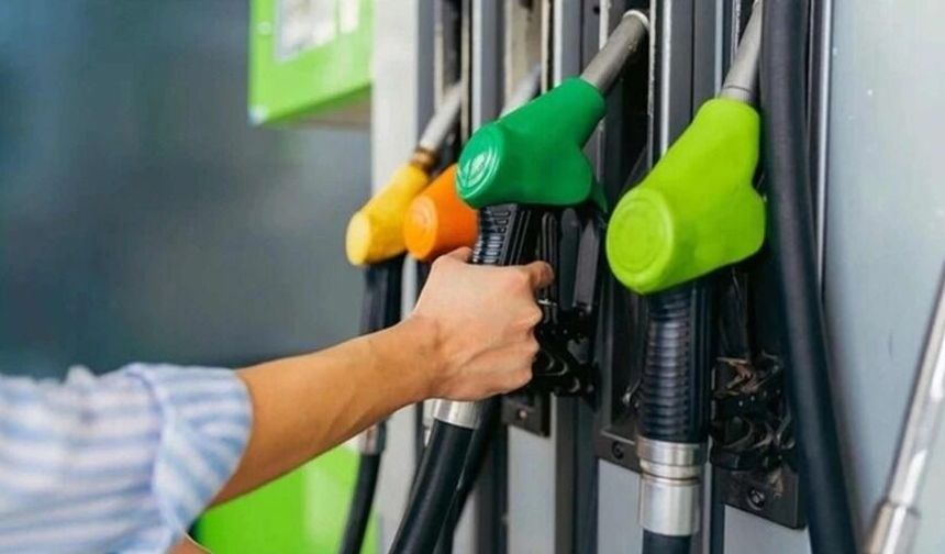 Motorinde Haftanın Üçüncü Zammı!