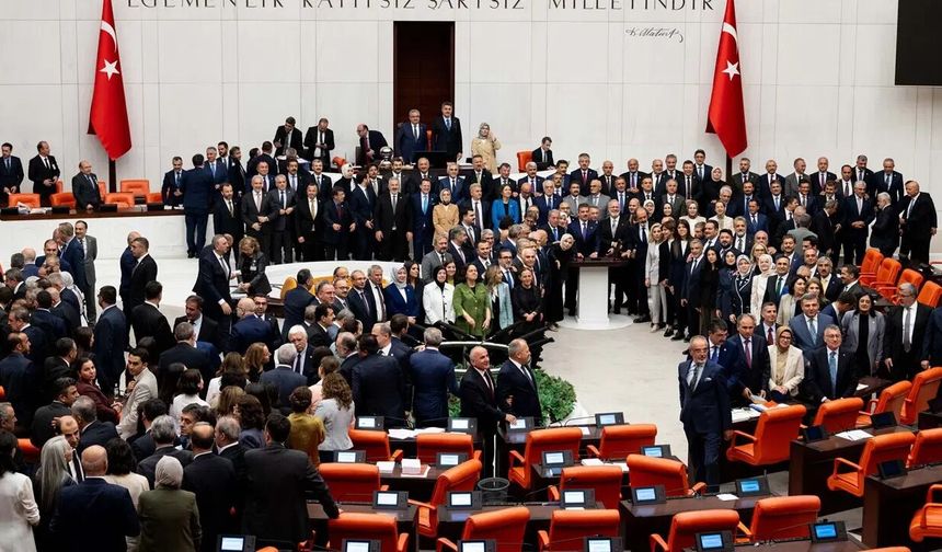 TBMM’de Tarihi Oylama: “Çerçeve Yasa” Kabul Edildi!